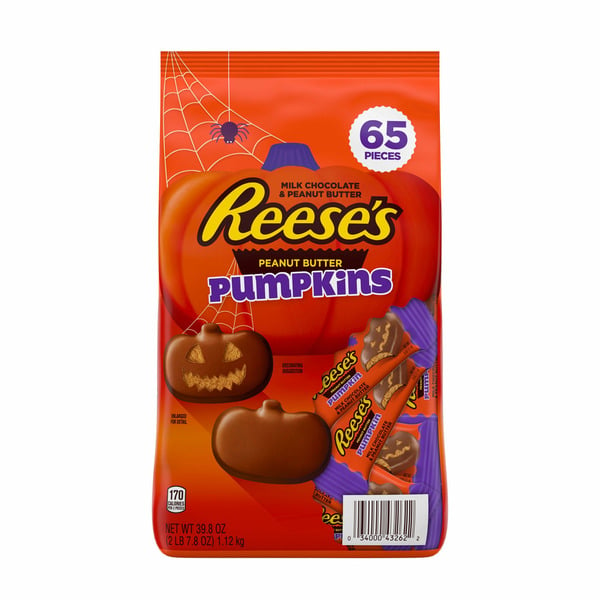 Chocolate Reese's Peanut Butter Pumpkins, 39.8 oz hero