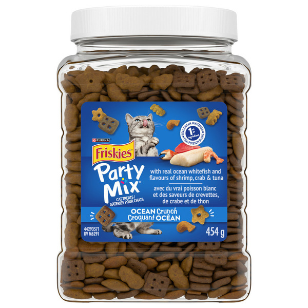 Cat Food & Care Purina Friskies Ocean Crunch with Real Ocean Whitefish hero