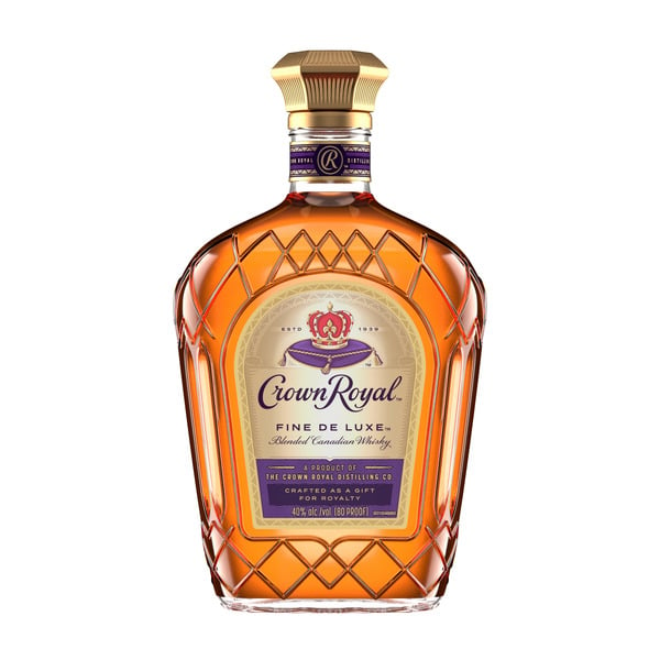 Spirits Crown Royal 80 PR Canadian Whiskey hero