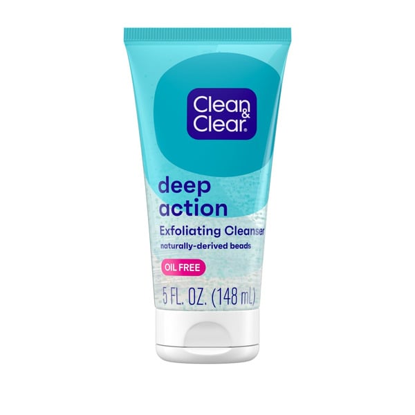 Facial Care Clean & Clear Oil-Free Deep Action Exfoliating Facial Wash hero