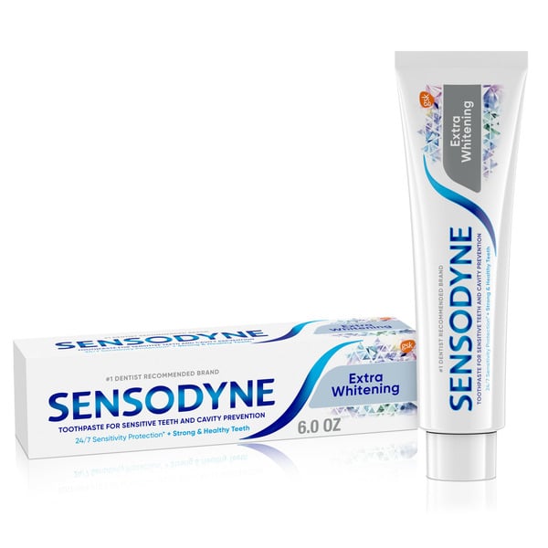 Oral Hygiene Sensodyne Extra Whitening Toothpaste hero