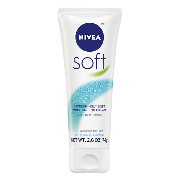 Beauty NIVEA Soft Moisturizing Creme hero