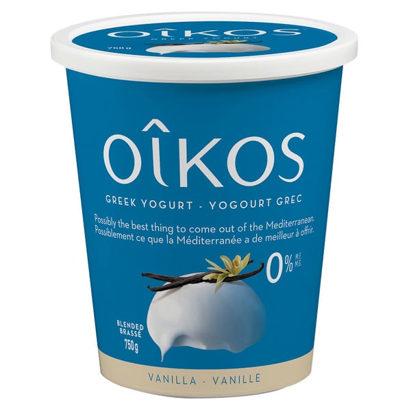 Yogurt Oikos Fat Free Greek Yogurt, Vanilla Flavour, Blended, 0% M.F. hero