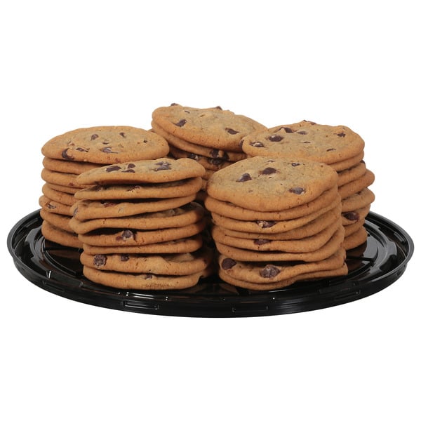 Bakery Desserts Food Lion Chocolate Chip Cookies hero