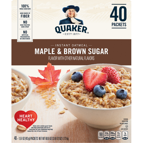 Cereal Quaker Instant Oatmeal, Maple & Brown Sugar hero