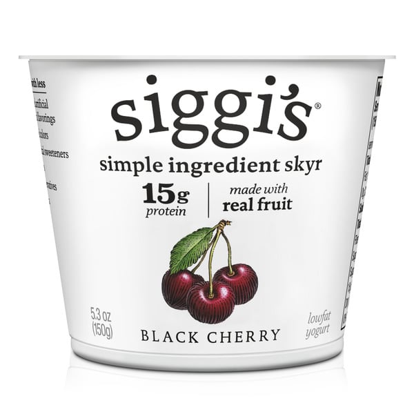 Yogurt Siggi's Icelandic Skyr Lowfat Yogurt Black Cherry hero