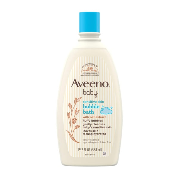 Aveeno Sensitive Skin Bubble Bath With Oat Extract hero