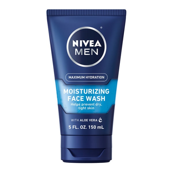 Facial Care NIVEA Men Maximum Hydration Moisturizing Face Wash hero