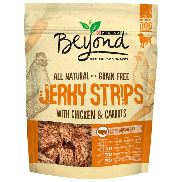 Dog Food & Care Purina Beyond Jerky Strips With Chicken & Carrots Dog Treats hero