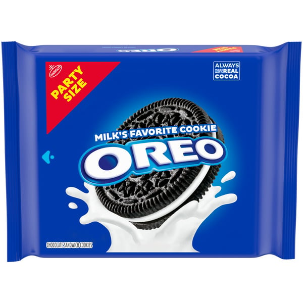 Cookies & Cakes Oreo Chocolate Sandwich Cookies, Party Size hero