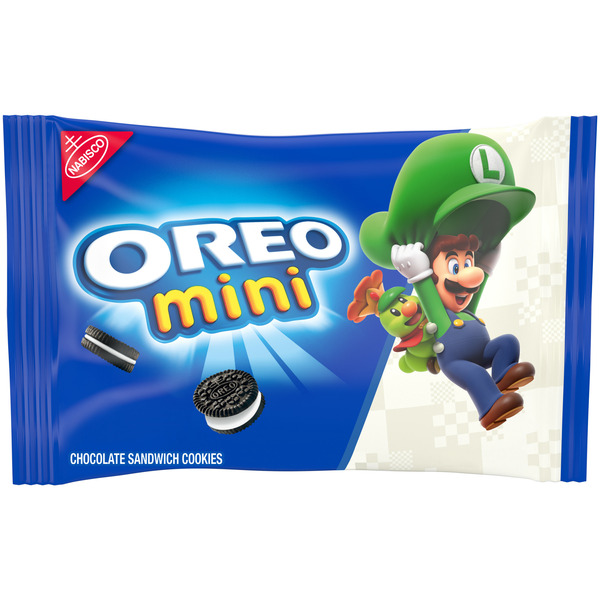 Cookies & Cakes Oreo Mini Chocolate Sandwich Cookies - Snack Pack hero