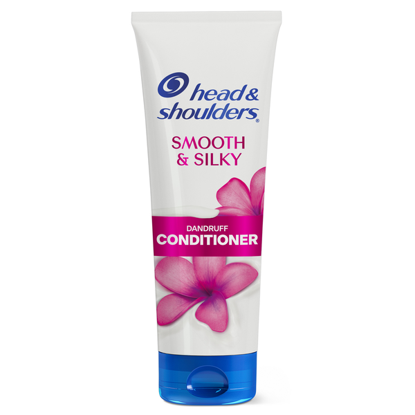 Hair Care Head & Shoulders Dandruff Conditioner, Smooth and Silky hero