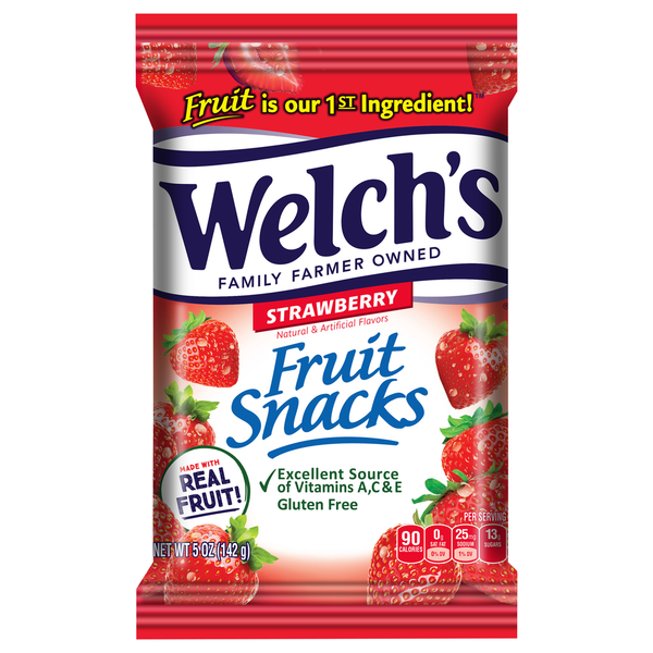 Fruit & Vegetable Snacks Welch's Fruit Snacks, Strawberry hero