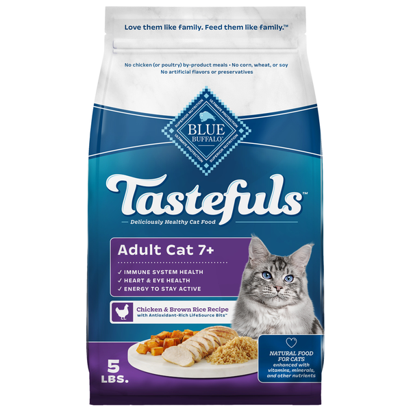 Cat Food & Care Blue Buffalo Tastefuls Natural Dry Food for Adult Cats 7+, Chicken & Brown Rice hero