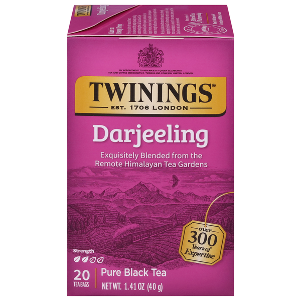 Tea Twinings Darjeeling, 100% Pure Black Tea hero