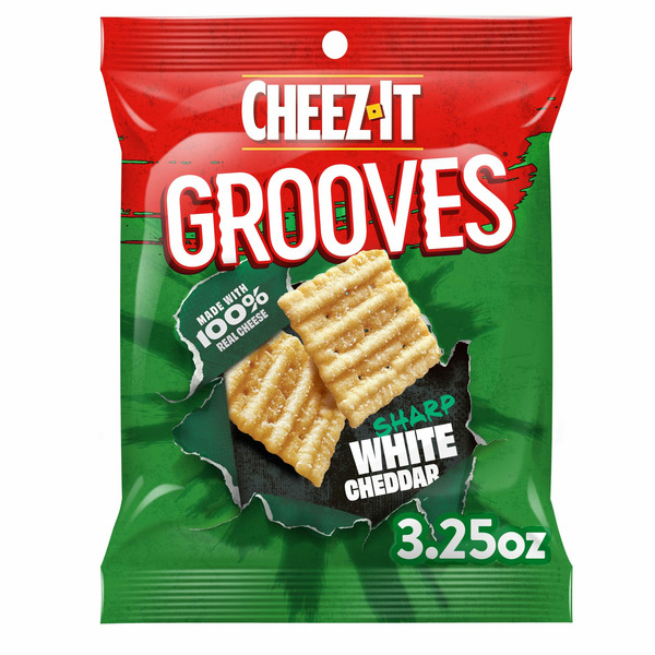 Crackers Cheez-It Cheese Crackers, Baked Snack Crackers, Sharp White Cheddar hero