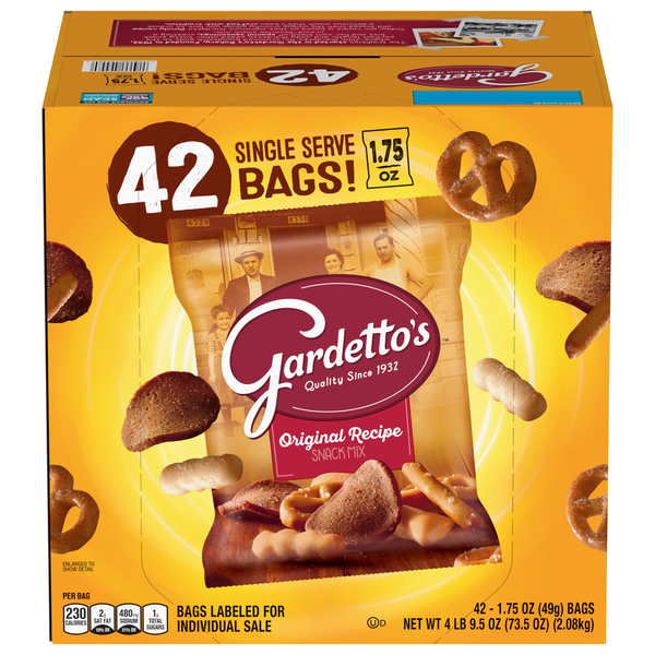 Trail Mix & Snack Mix Gardetto's Snack Mix, Original Recipe, Single Serve Bags hero