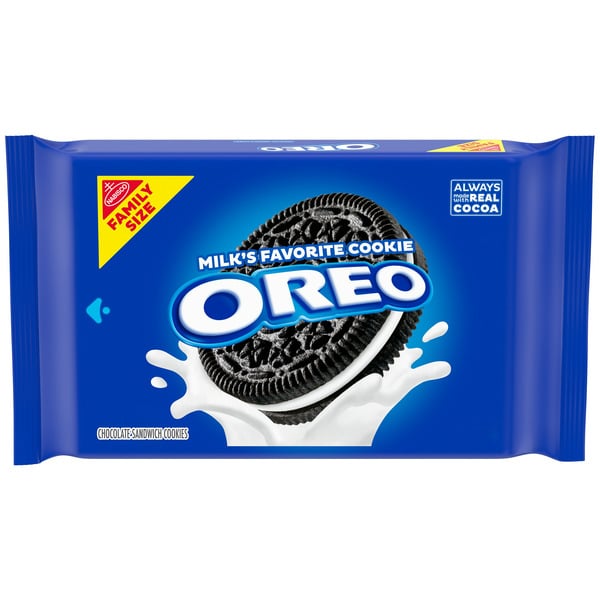 Cookies & Cakes Oreo Chocolate Sandwich Cookies, Family Size hero