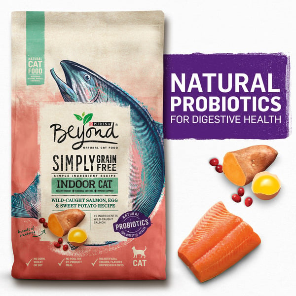 Cat Food & Care Purina Beyond Grain Free, Natural Dry Cat Food, Simply Indoor Salmon, Egg & Sweet Potato Recipe hero