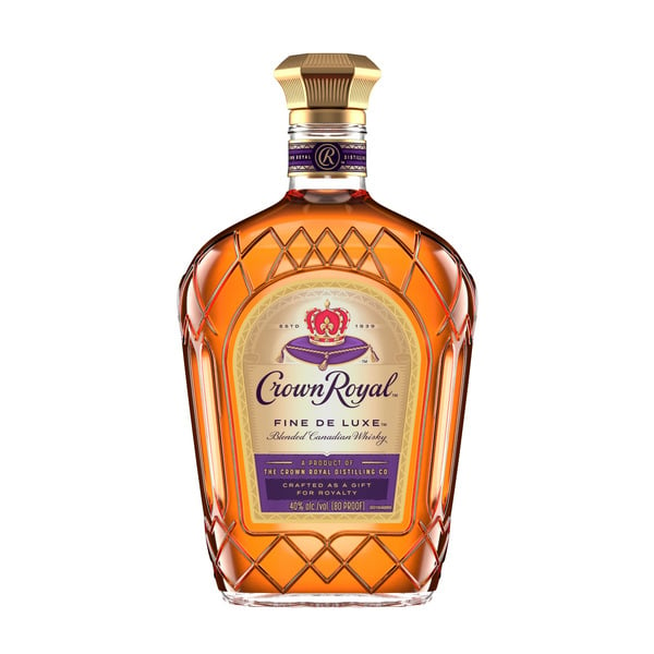 Spirits Crown Royal Fine De Luxe Blended Canadian Whisky hero