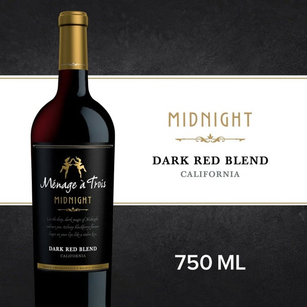 Red Ménage à Trois Midnight Dark Red Wine Blend hero