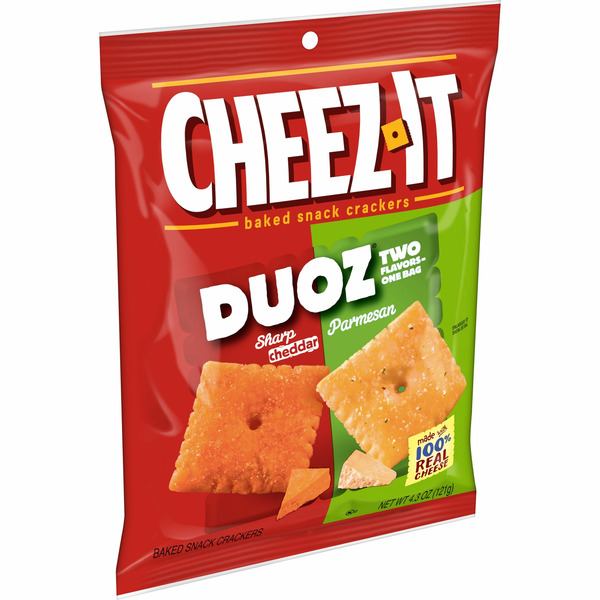 Crackers Cheez-It DUOZ Cheese Crackers, Baked Snack Crackers, Cheddar and Parmesan hero