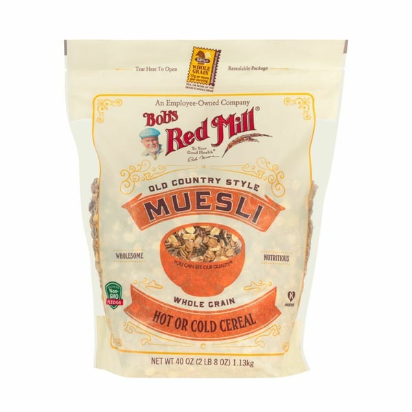 Cereal Bob's Red Mill Old Country Style Muesli Cereal hero