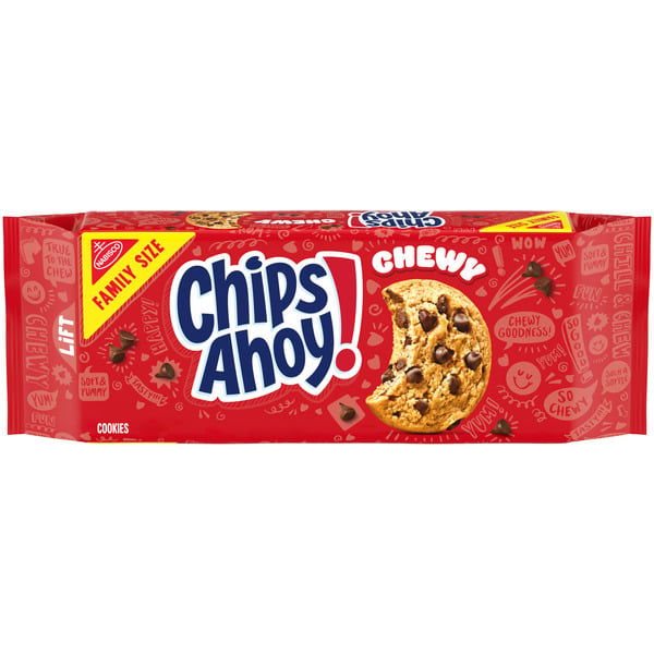 Cookies & Cakes Chips Ahoy! Chewy Chocolate Chip Cookies, Family Size hero