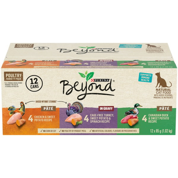 Cat Food & Care Beyond Poultry Variety Pack Chicken, Cage-Free Turkey & Canadian Duck hero