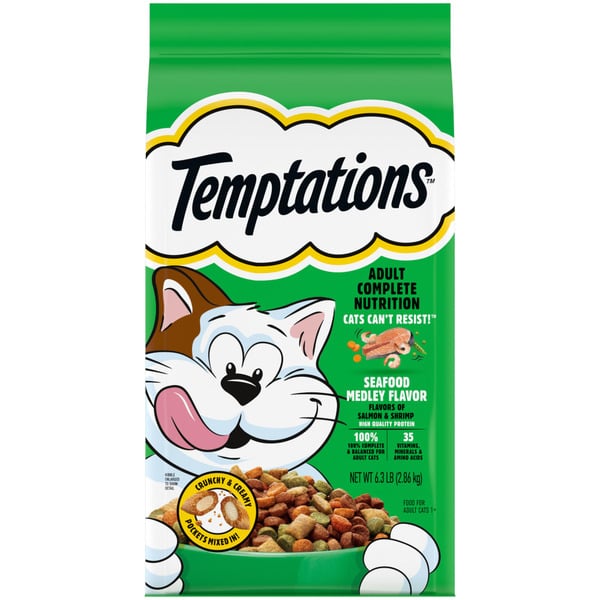 TEMPTATIONS Complete Nutrition Seafood Medley Flavor Adult Dry Cat Food hero