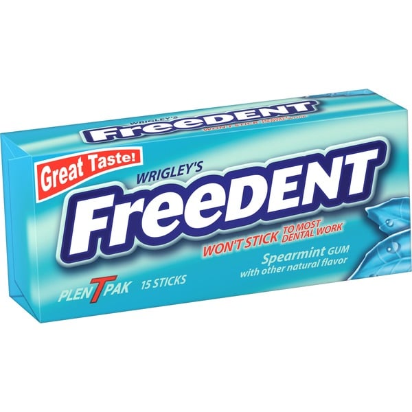 Candy & Chocolate Freedent Spearmint Chewing Gum hero