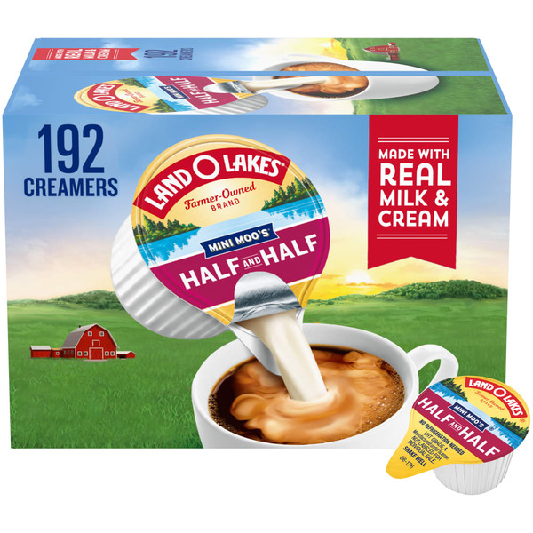 Cream Land O Lakes Mini Moo's Half And Half Creamer Singles hero