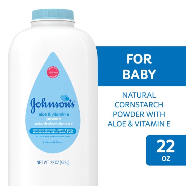 Baby Bath & Body Care Johnson's Cornstarch Baby Powder With Aloe & Vitamin E hero