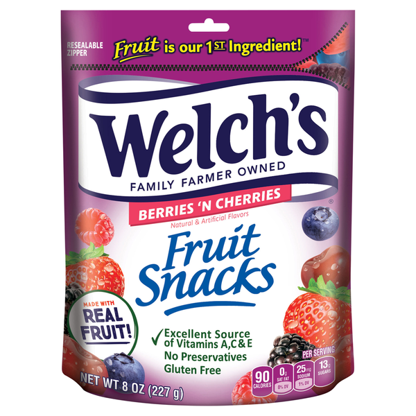 Fruit & Vegetable Snacks Welch's Fruit Snacks, Berries 'N Cherries hero