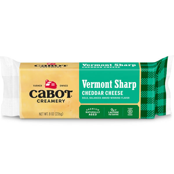 Packaged Cheese Cabot Premium Naturally Aged Cheddar Cheese Vermont Sharp hero