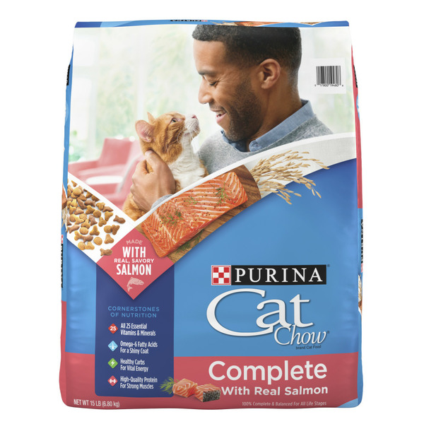 Cat Food & Care Purina Cat Chow Complete High Protein With Salmon Cat Food Dry Formula hero