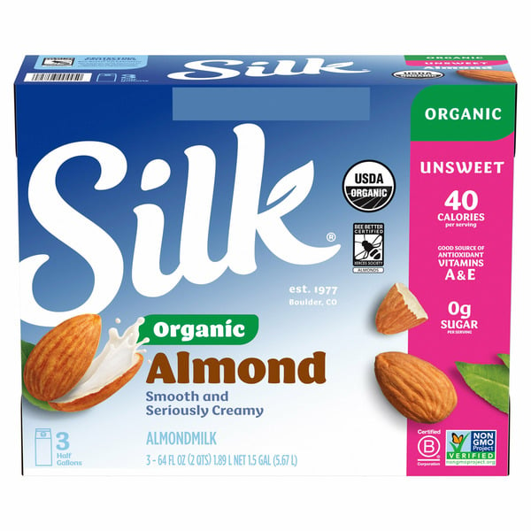 Soy & Milk Alternatives Silk Original Organic Almond Milk hero