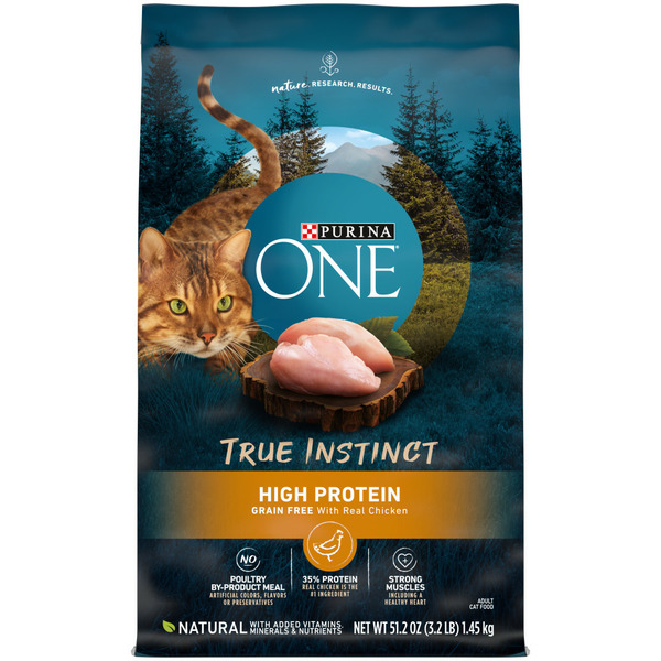 Cat Food & Care Purina ONE Natural, High Protein, Grain Free Dry Cat Food, True Instinct With Real Chicken hero