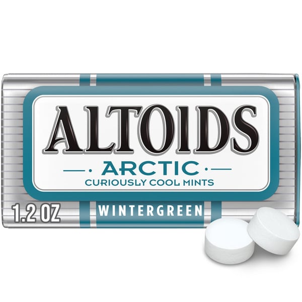 Mint & Gum Altoids Wintergreen Sugar Free Breath Mints Single Pack hero