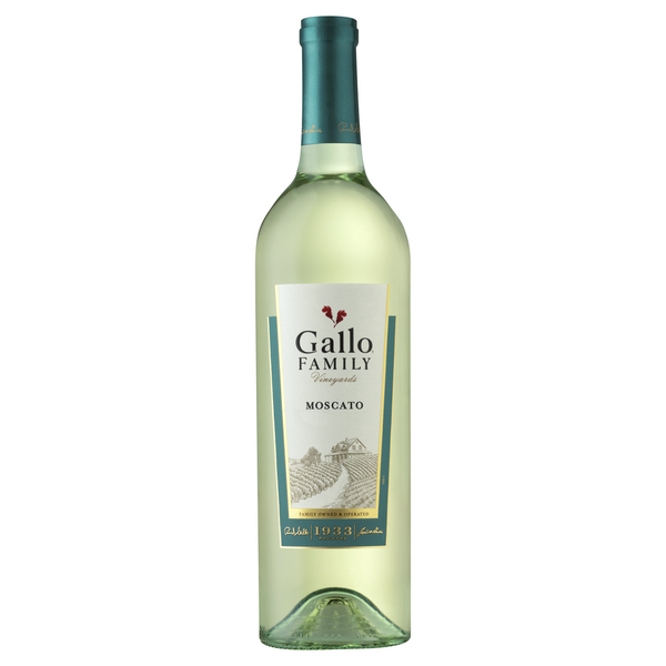 White Wines Gallo Family Vineyards Moscato White Wine hero