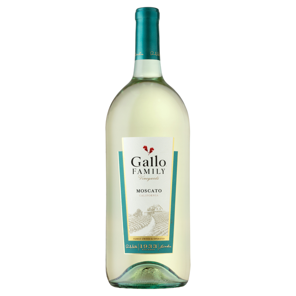 White Wines Gallo Family Vineyards Moscato White Wine hero