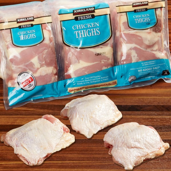 Poultry Kirkland Signature Kirkland Signature Fresh Chicken Thighs hero