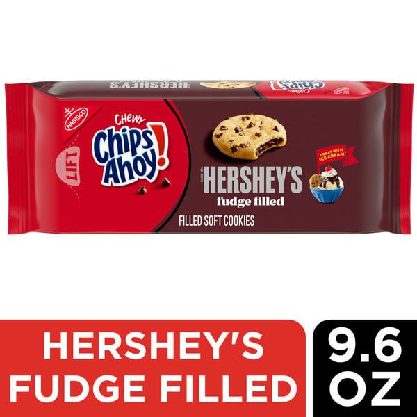 Packaged Cookies Chips Ahoy! Chewy Hershey'S Fudge Filled Soft Cookies hero