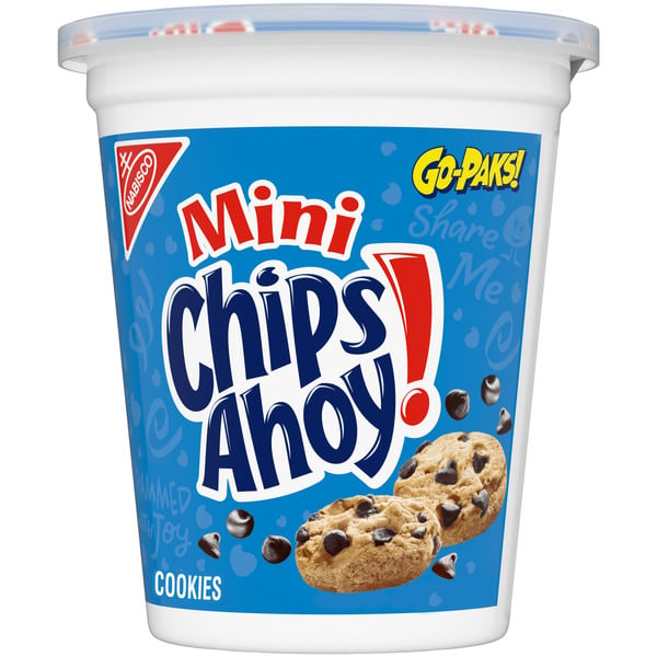 Snacks Chips Ahoy! Mini Original Chocolate Chip Cookies, Go-Paks hero