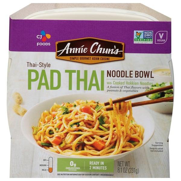 Prepared Meals Annie Chun's Pad Thai Noodle Bowl hero