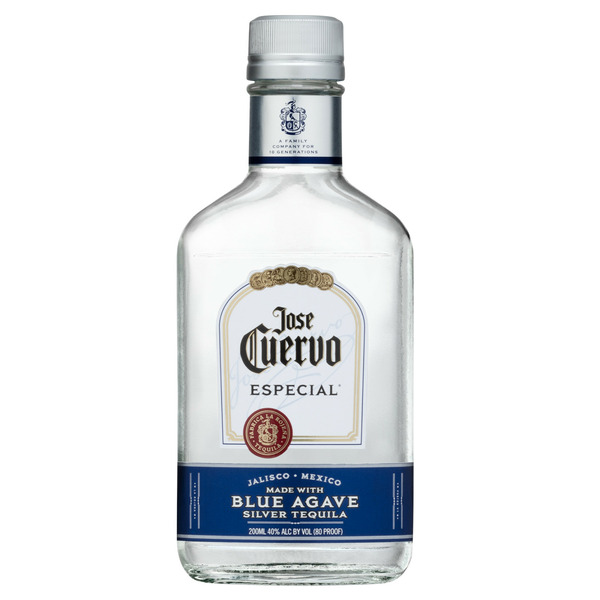 Tequila Jose Cuervo Especial Silver Tequila hero