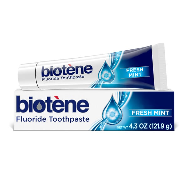 Biotène Fresh Mint Toothpaste hero