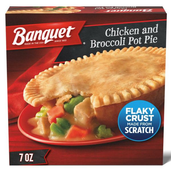 Frozen Meals Banquet Chicken and Broccoli Deep Dish Pot Pie, Frozen Meal hero