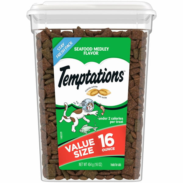 Cat Treats and Chews TEMPTATIONS Classic Crunchy and Soft Cat Treats Seafood Medley Flavor hero