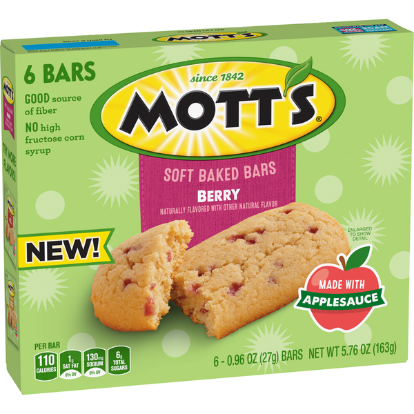 Mott’s Berry Soft Baked Bars hero